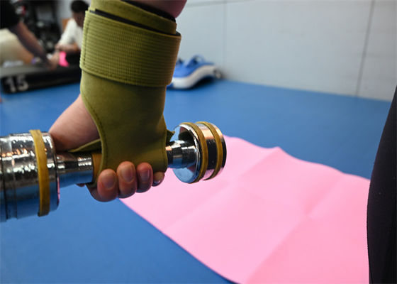 Durable Wrist Wraps for Heavy Weight Training and Weightlifting Grip